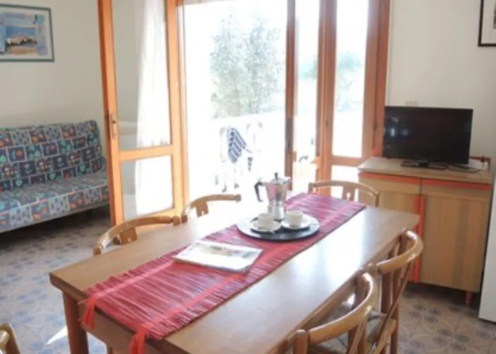 アパート Comfortable In The Heart Of *